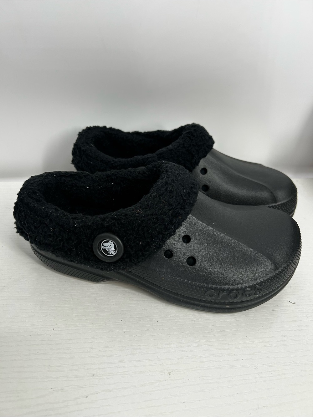 Crocs Classic Blitzen III Clogs Black Soft Fleece Lining Women's Size 8 Men's 6